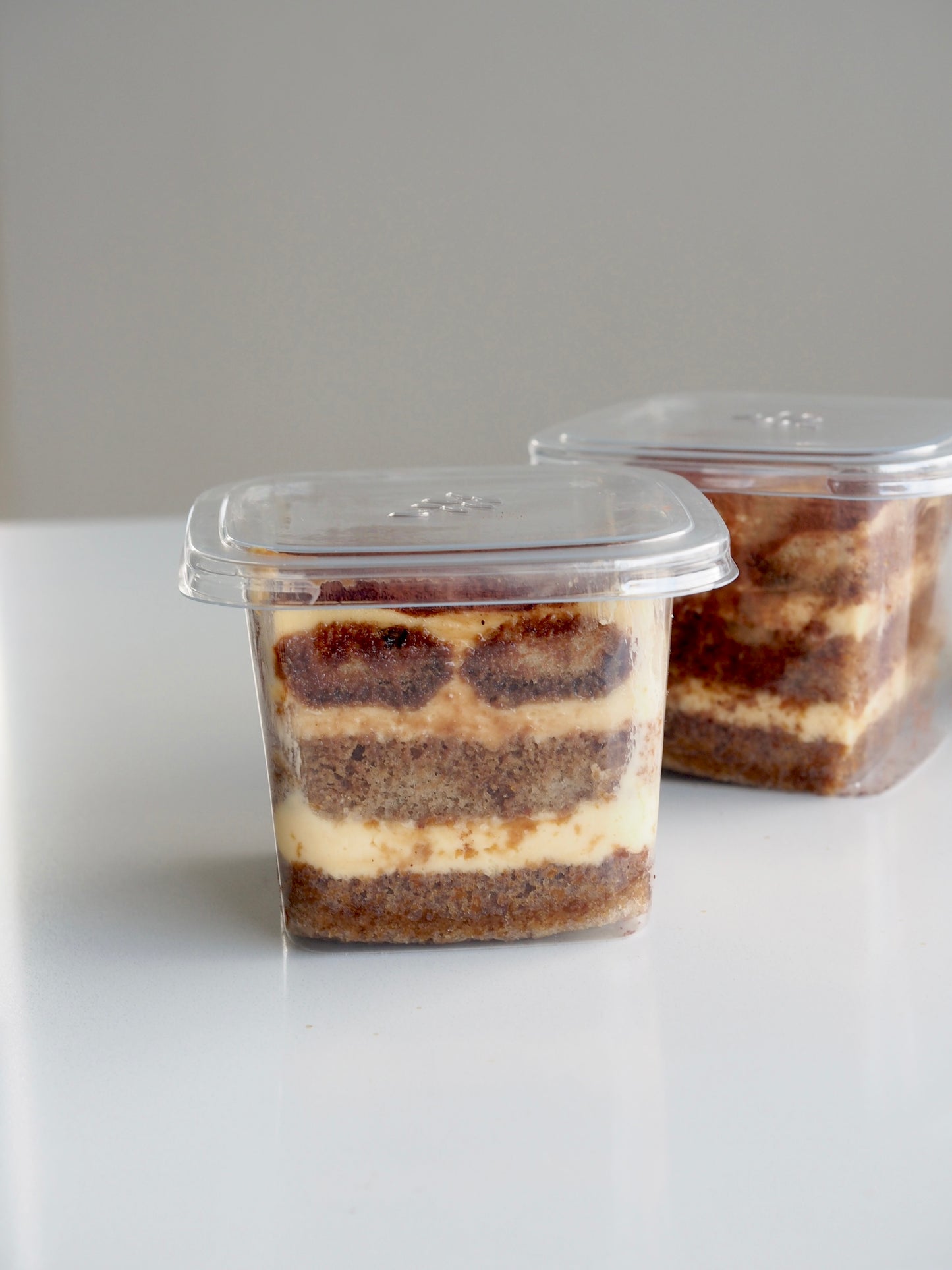 tiramisu container