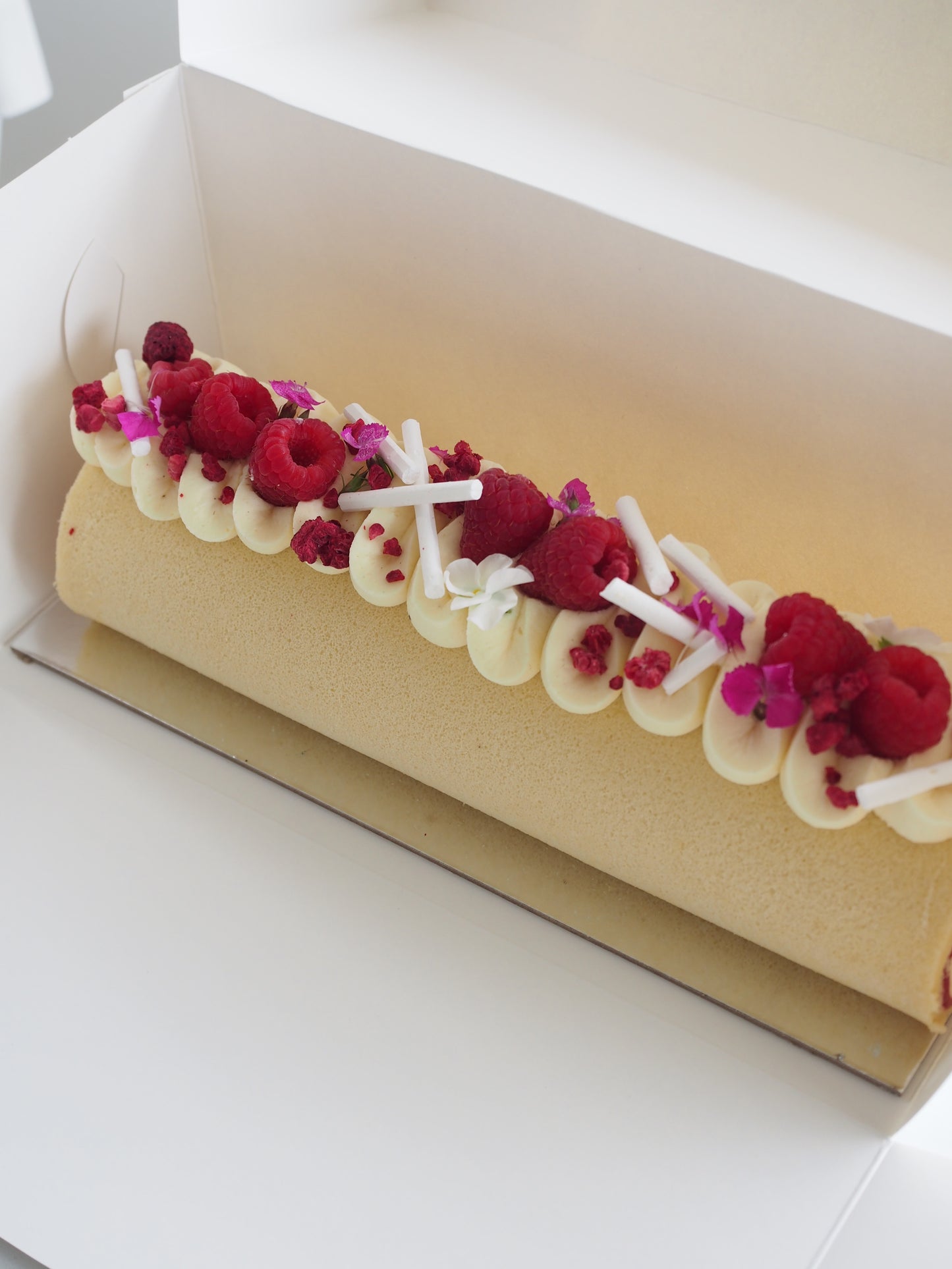 Raspberry Roulade