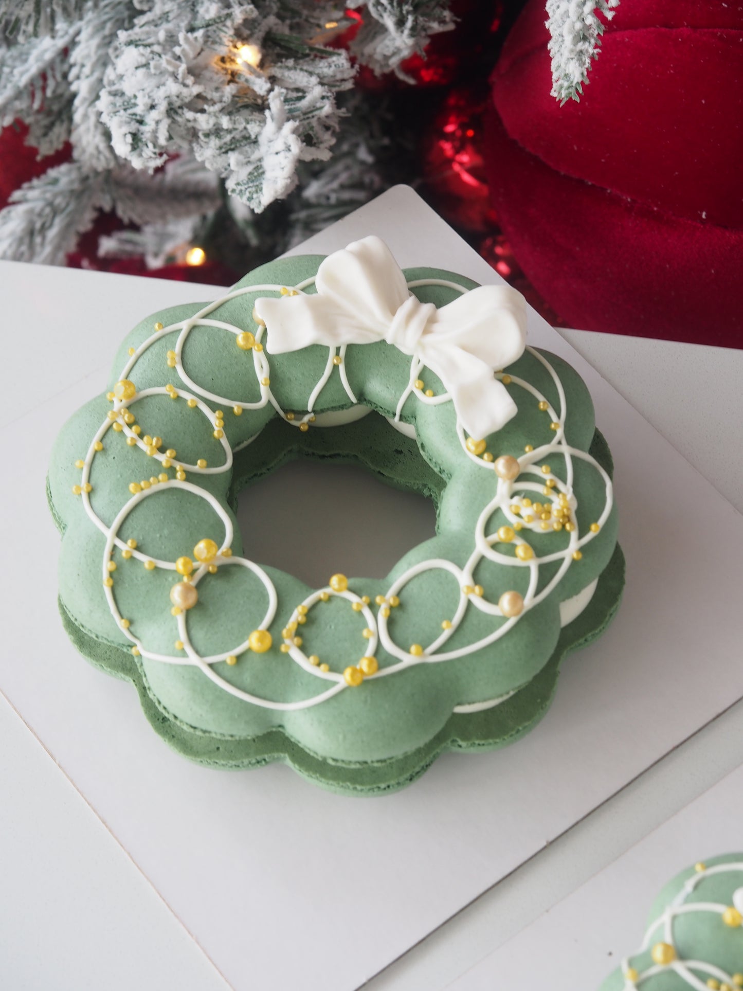 Christmas Macaron Wreath