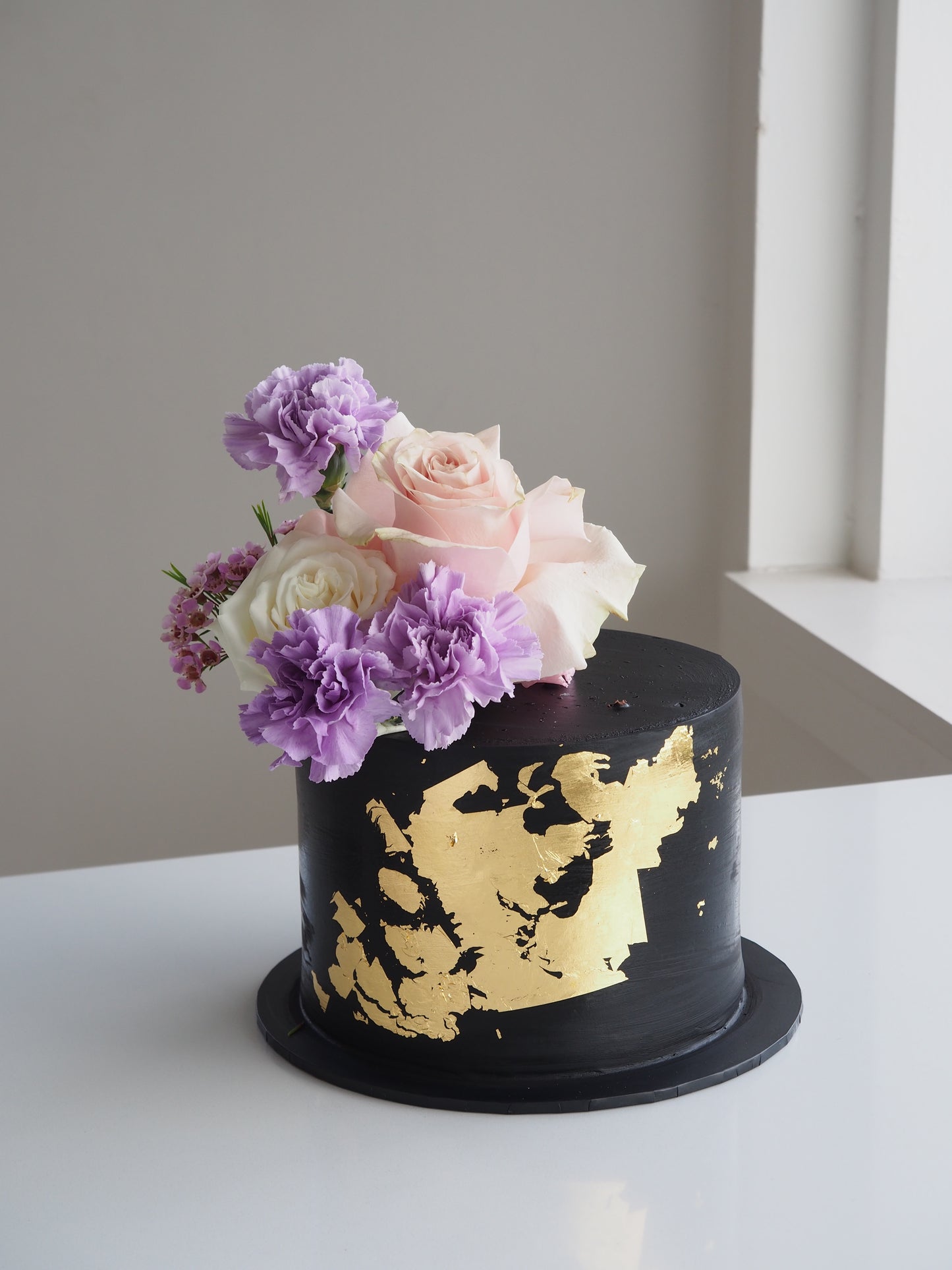 Ganache Cake With Metallic Detail